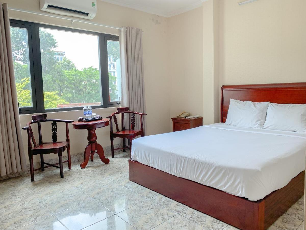 Red Sun Airport Saigon Hotel Ho Chi Minh-staden Exteriör bild