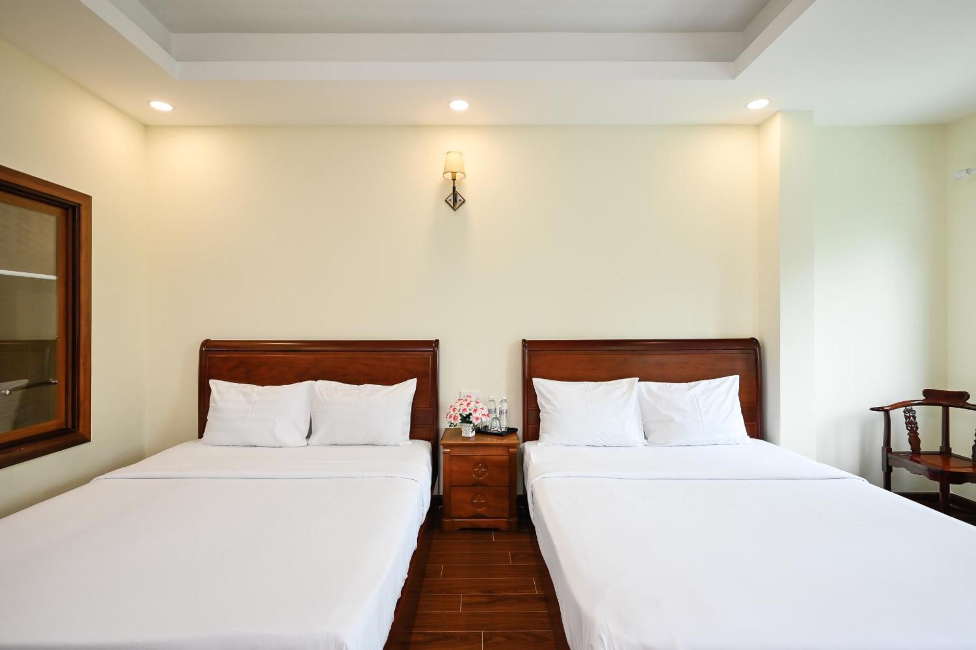Red Sun Airport Saigon Hotel Ho Chi Minh-staden Exteriör bild