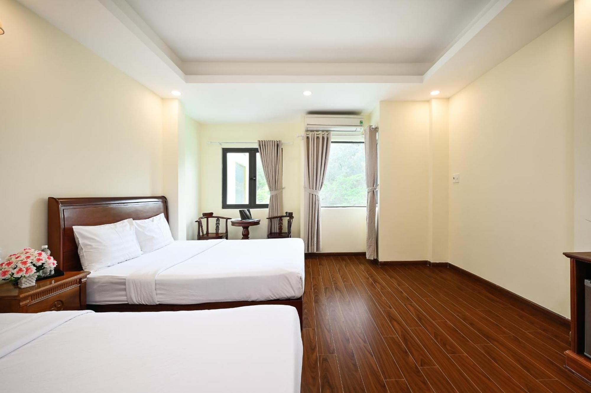 Red Sun Airport Saigon Hotel Ho Chi Minh-staden Exteriör bild