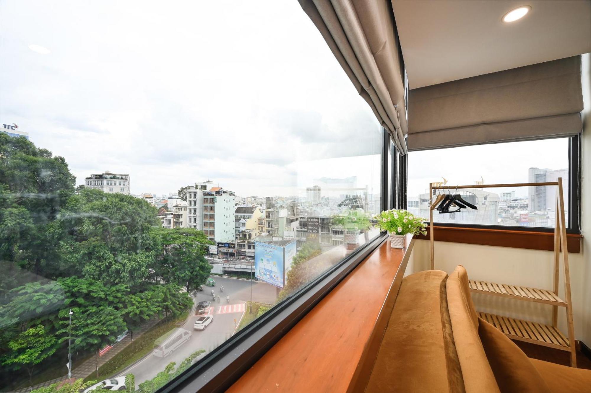 Red Sun Airport Saigon Hotel Ho Chi Minh-staden Exteriör bild
